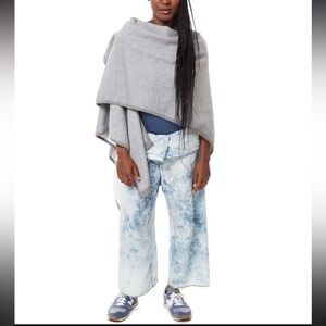 Basic Terrain Eden crop pants in white out bleach color size 1 fits small/medium